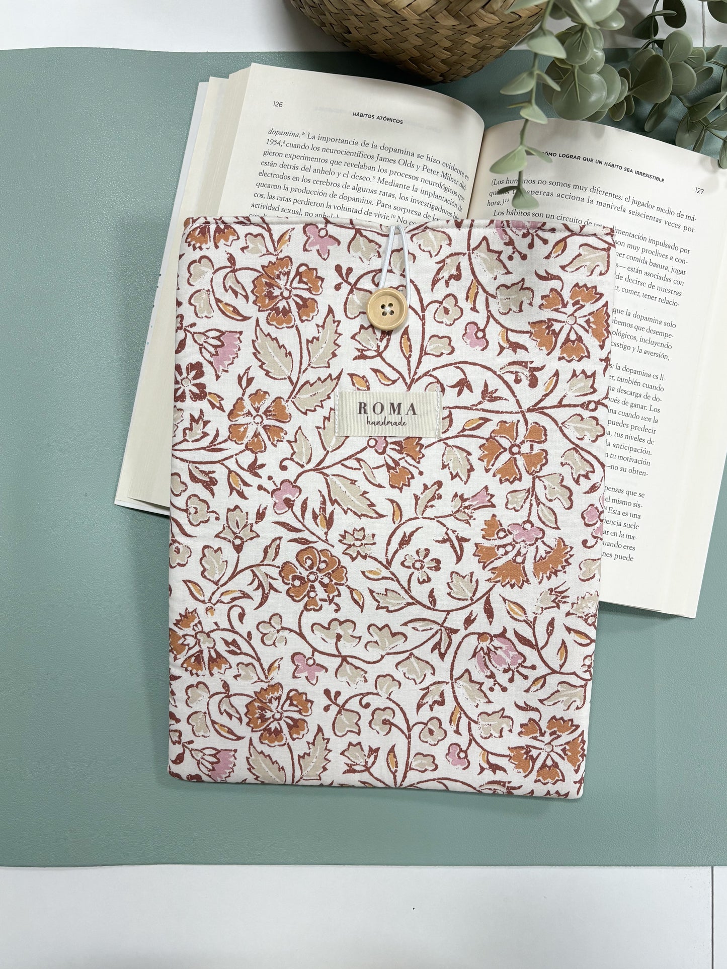 Funda para libro AGATHA