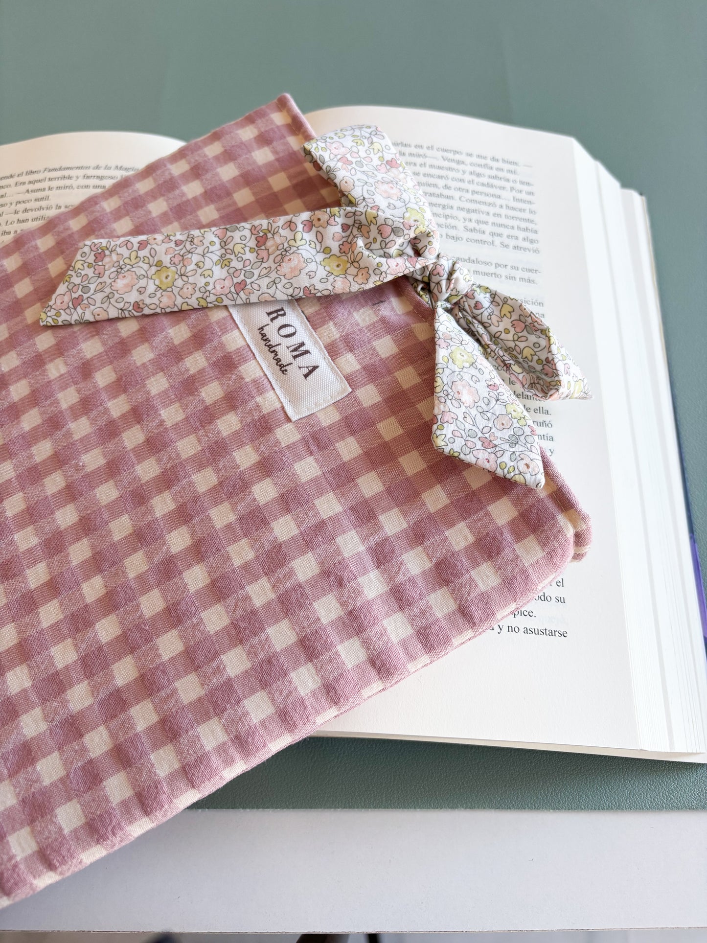 Funda para libro VICHY ROSA con lazo JULIETA