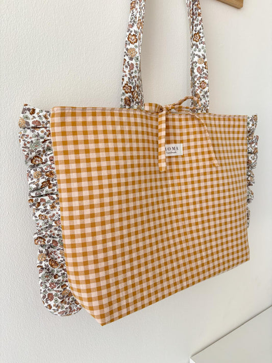 Bolso VICHY CARAMELO + volantes BRUNA hecho artesanalmente en España.