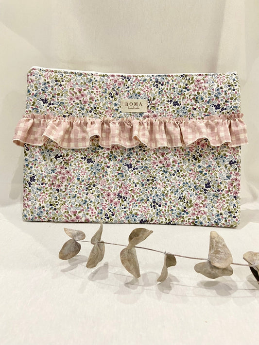 Funda ordenador o tablet PENELOPE + VOLANTE hecho artesanalmente en España.