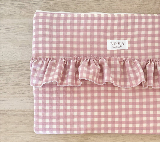 Funda ordenador o tablet VICHY ROSA + VICHY ROSA hecho artesanalmente en España.