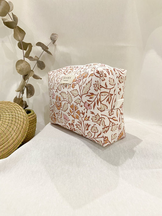 Neceser AGATHA hecho artesanalmente en España.