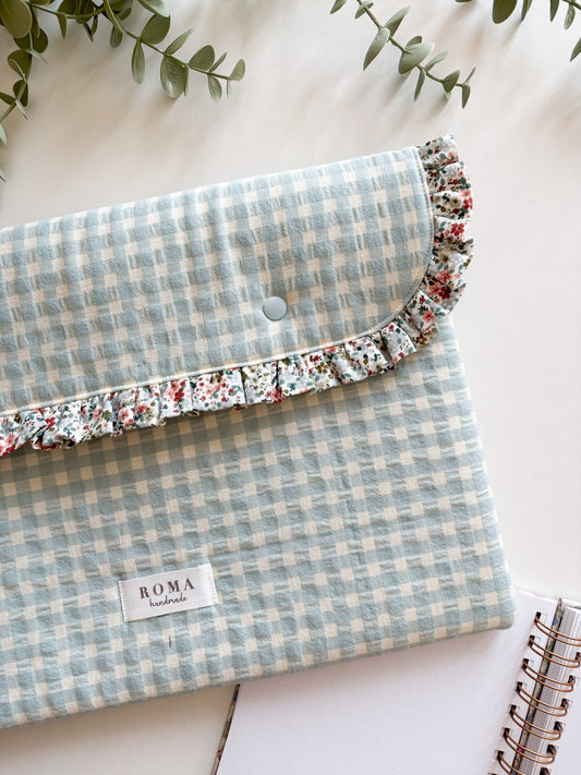 Portadocumentos VICHY AQUA hecho artesanalmente en España.