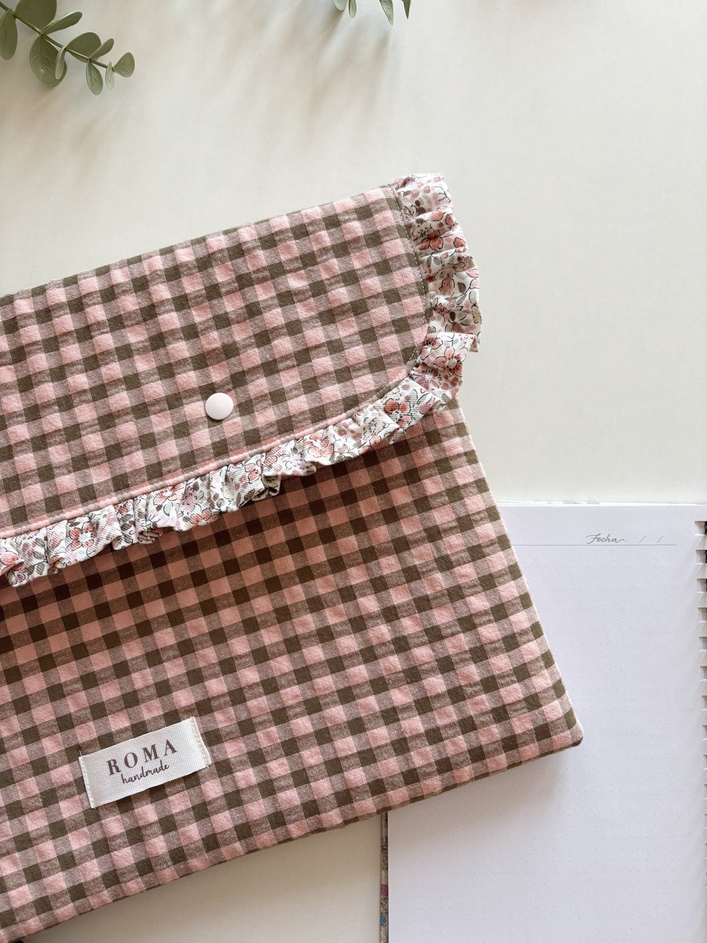 Portadocumentos VICHY CHOCOLATE hecho artesanalmente en España.