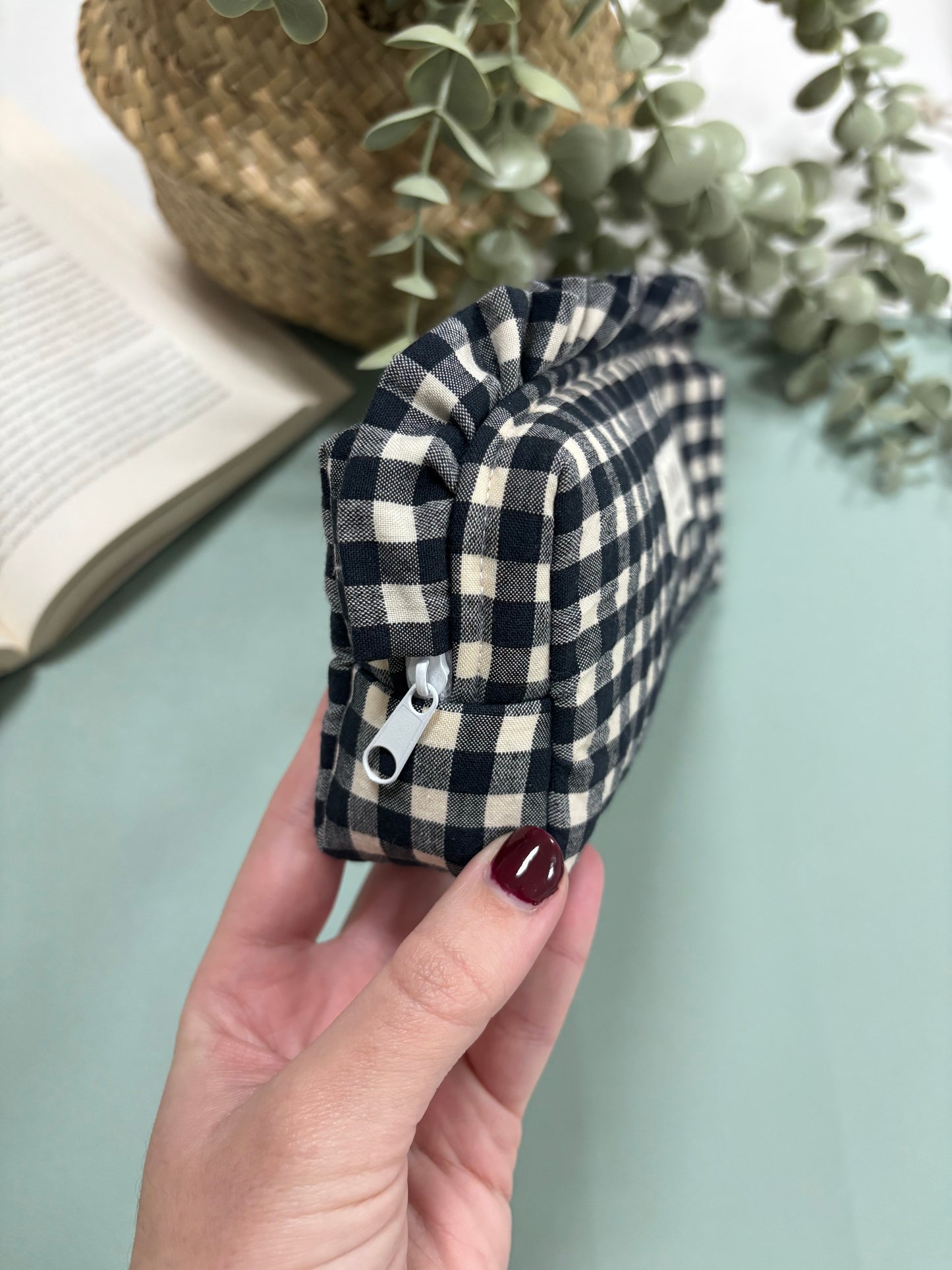 Estuche VICHY NEGRO + volante VICHY NEGRO