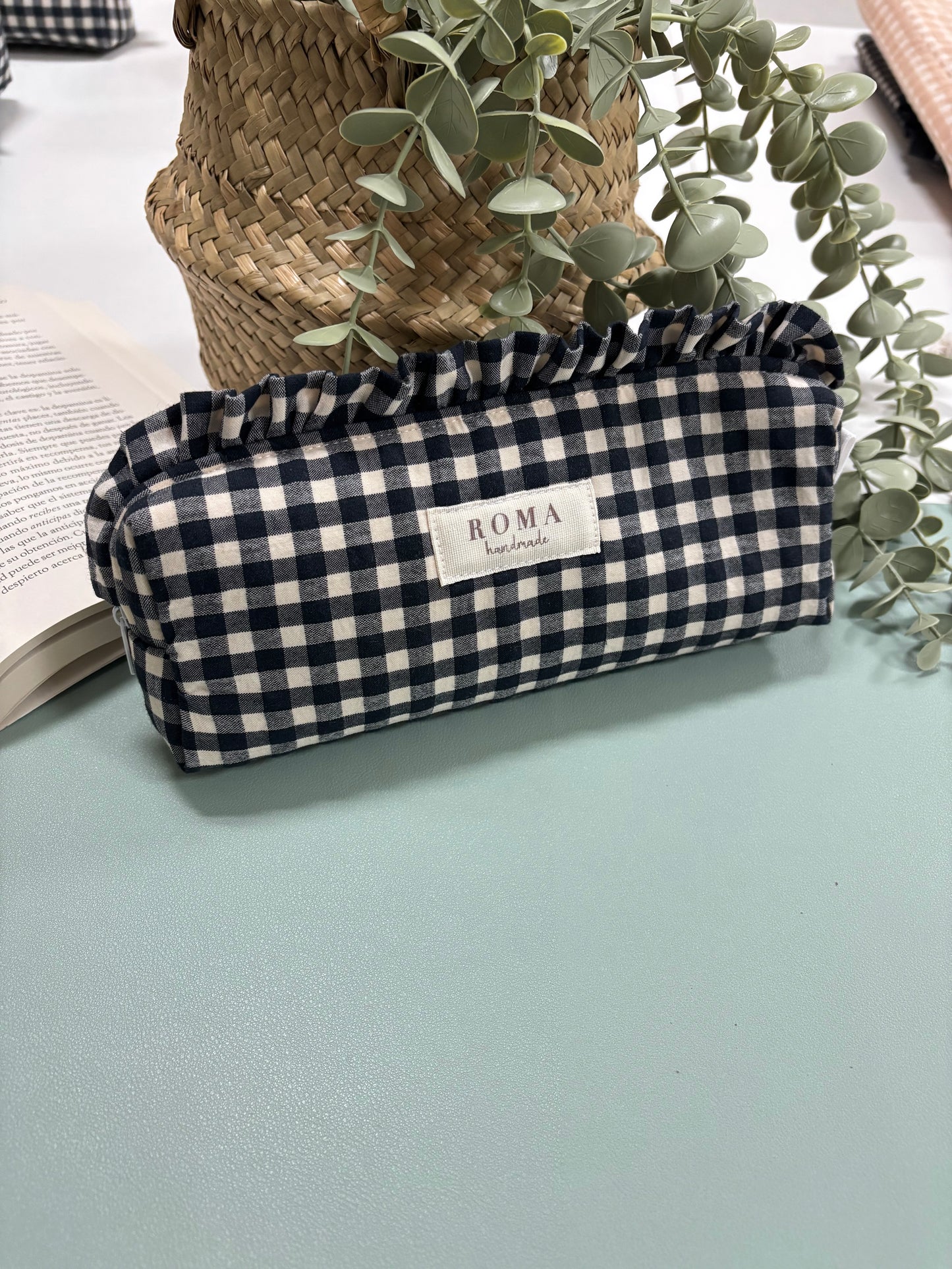 Estuche VICHY NEGRO + volante VICHY NEGRO