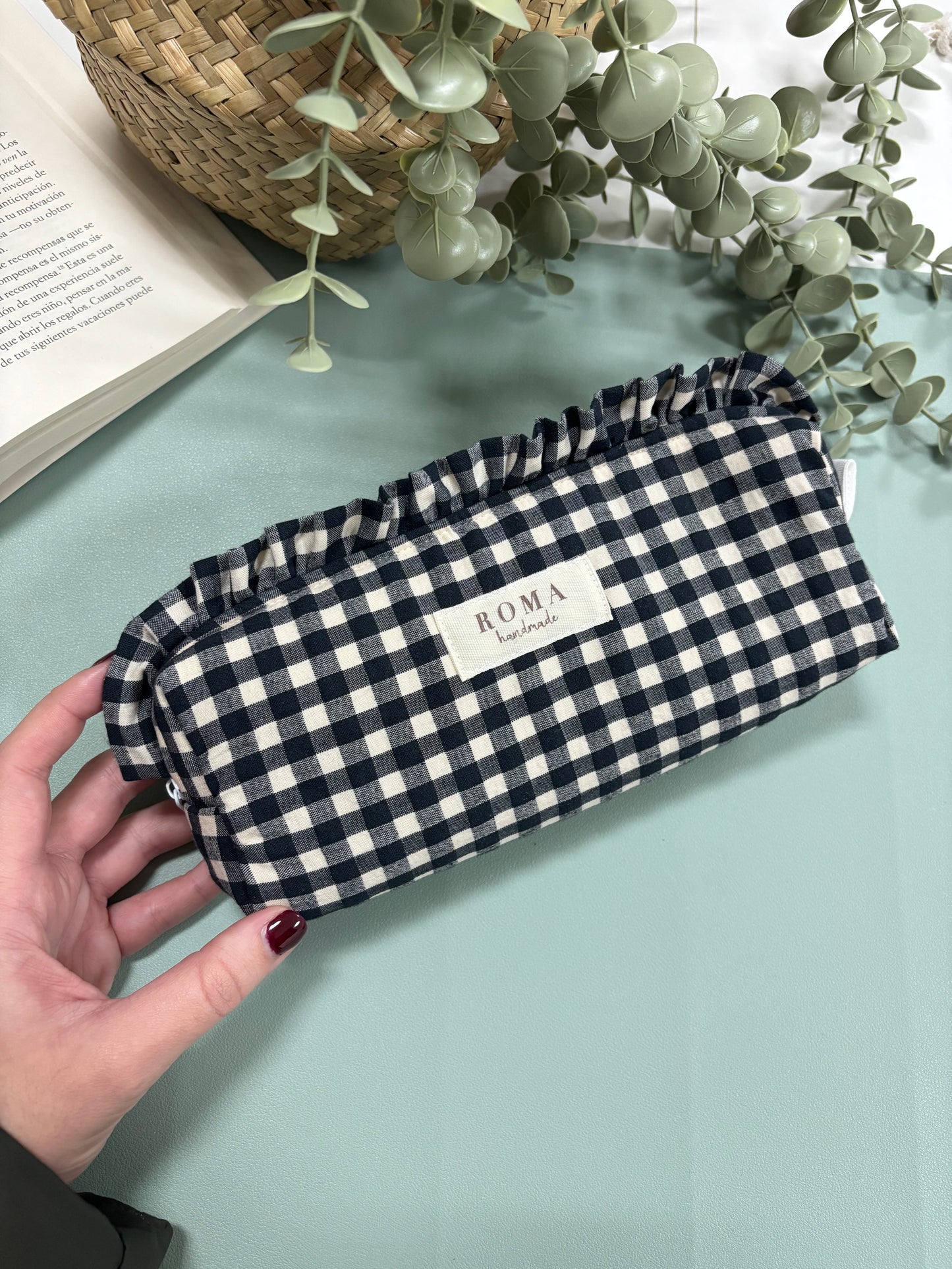 Estuche VICHY NEGRO + volante VICHY NEGRO