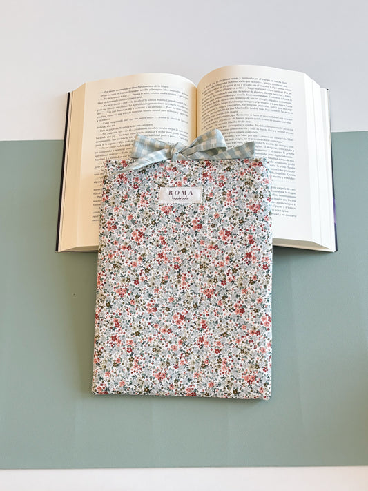 Funda para libro MARTINA con lazo VICHY AQUA