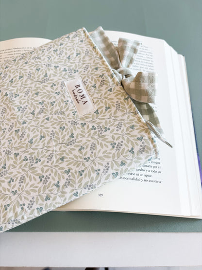 Funda para libro OLIVIA con lazo VICHY VERDE