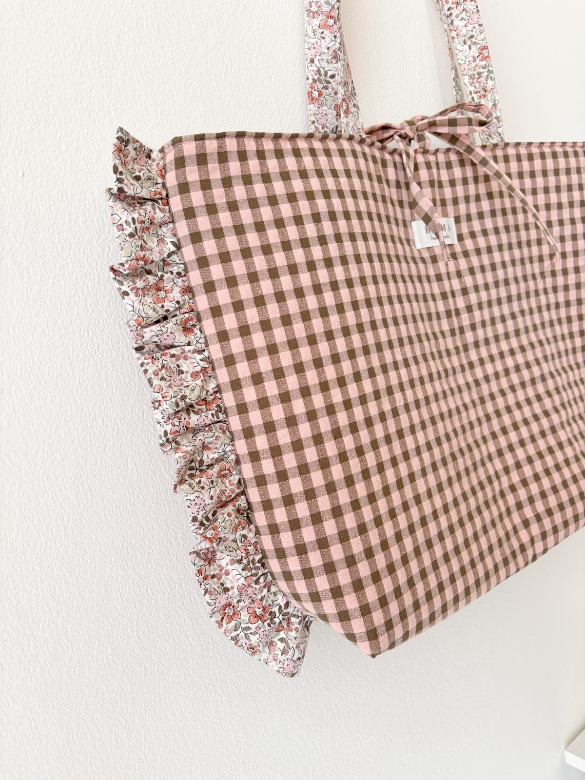 Bolso VICHY CHOCOLATE + volantes NOA hecho artesanalmente en España.