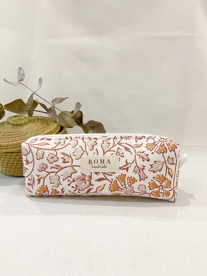 Estuche AGATHA hecho artesanalmente en España.