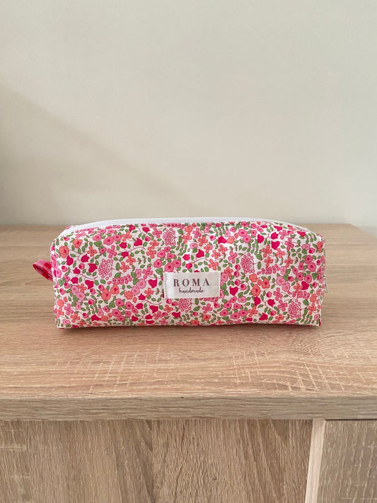 Estuche BETH hecho artesanalmente en España.