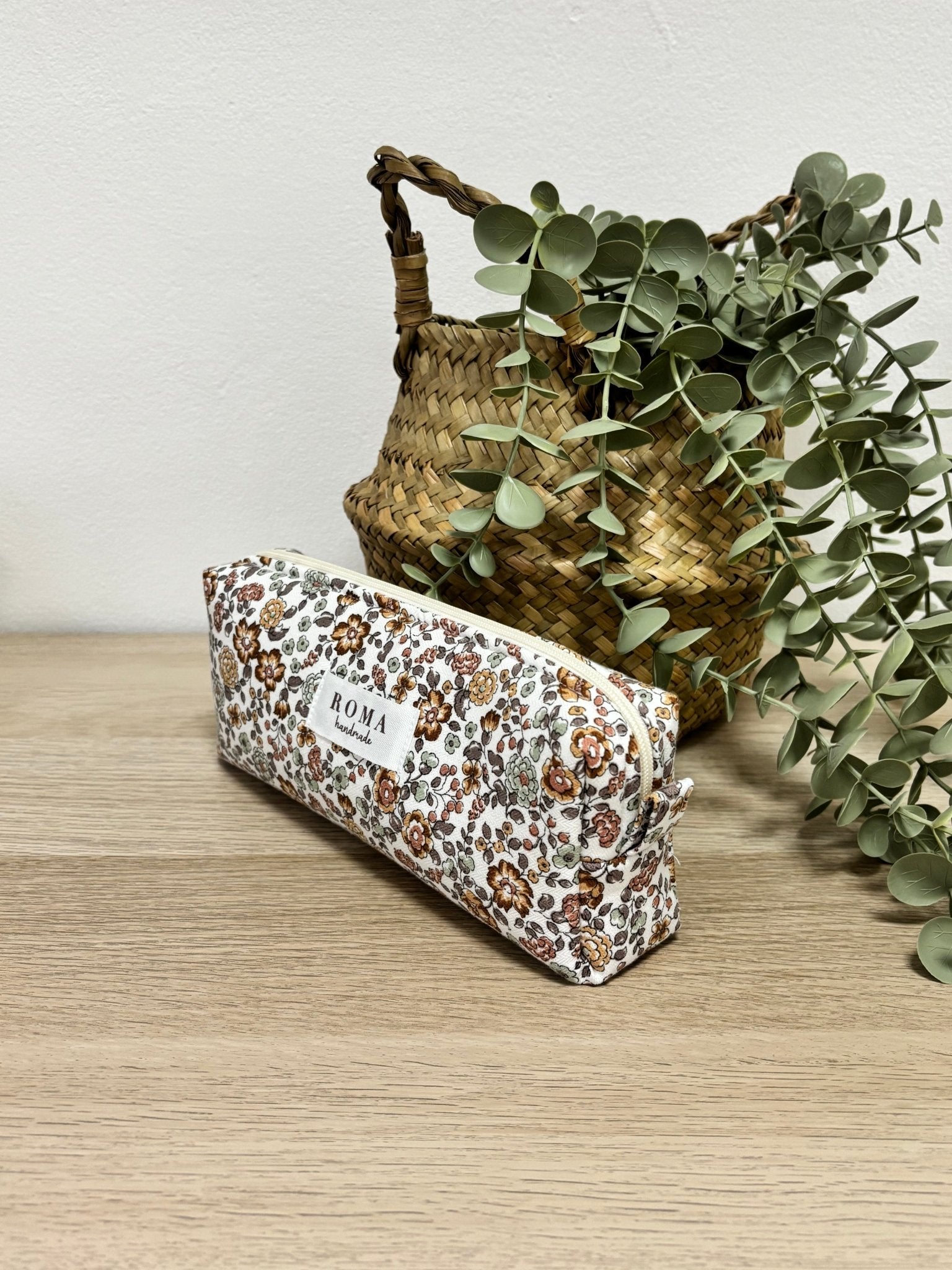 Estuche BRUNA hecho artesanalmente en España.