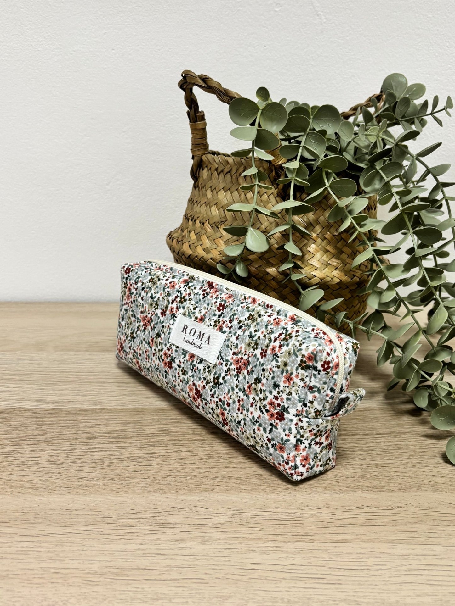 Estuche MARTINA hecho artesanalmente en España.