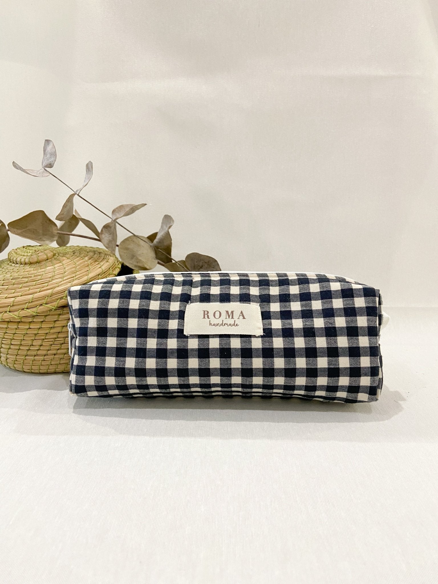 Estuche VICHY NEGRO hecho artesanalmente en España.