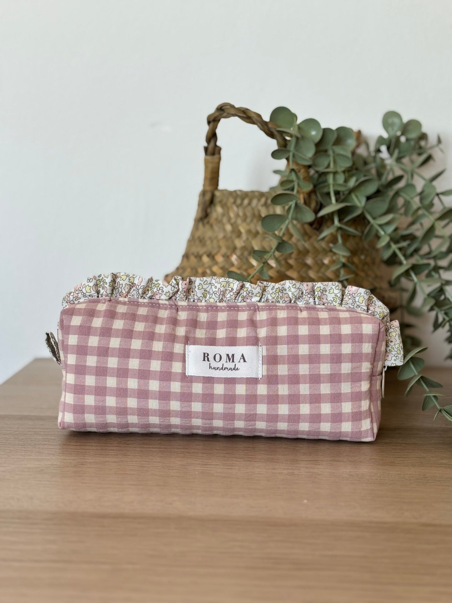 Estuche VICHY ROSA - JULIETA hecho artesanalmente en España.