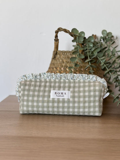 Estuche VICHY VERDE - OLIVIA hecho artesanalmente en España.