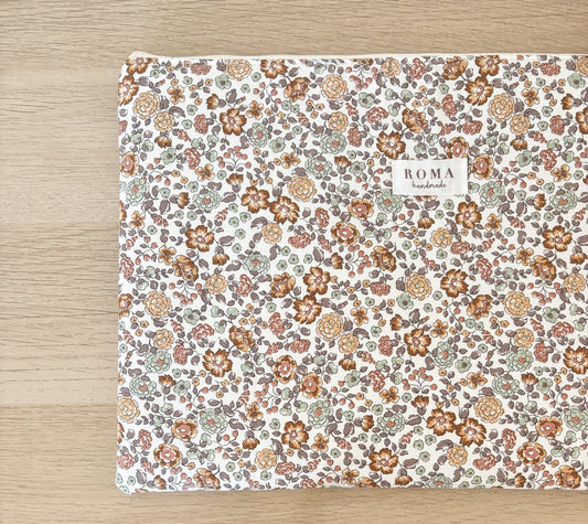 Funda ordenador o tablet BRUNA hecho artesanalmente en España.