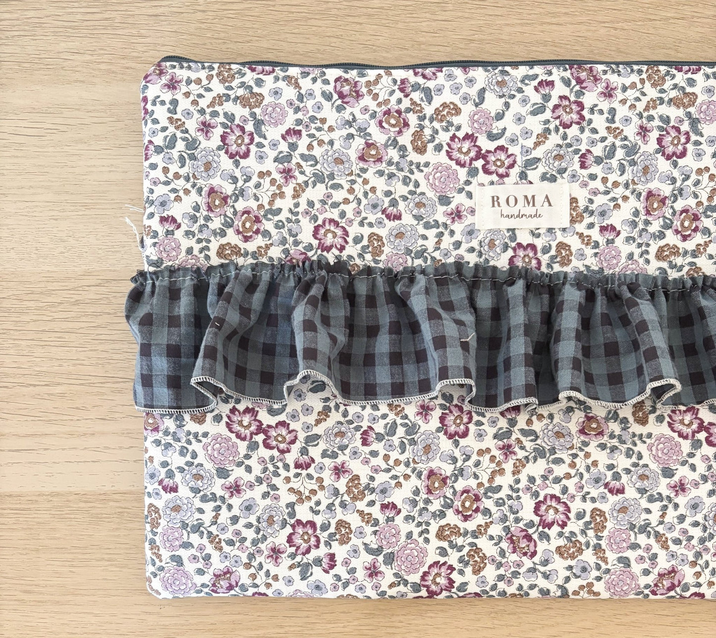 Funda ordenador o tablet EMMA + VICHY MARINO hecho artesanalmente en España.