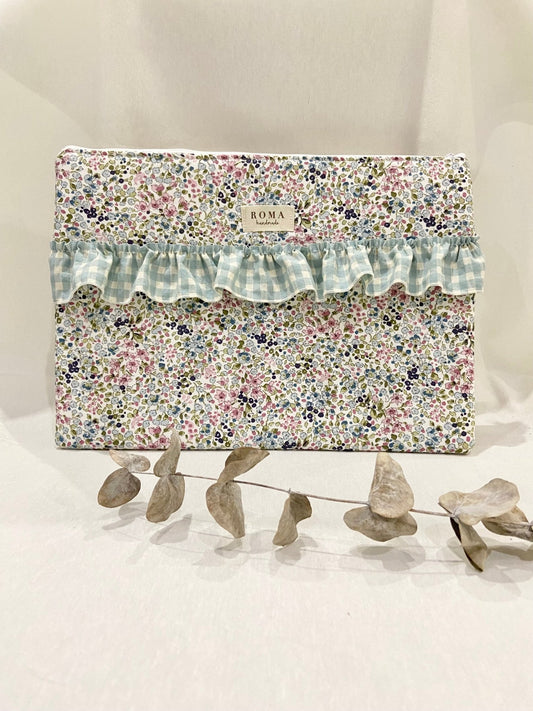 Funda ordenador o tablet PENELOPE + VOLANTE hecho artesanalmente en España.