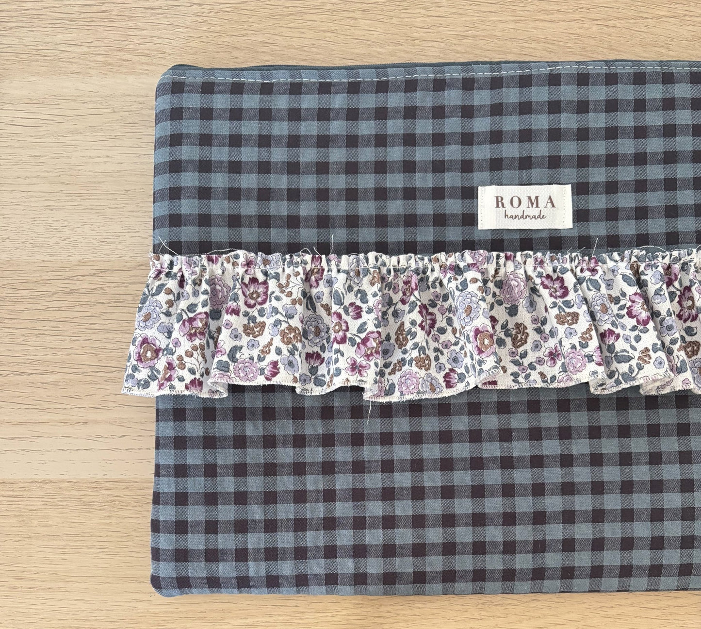 Funda ordenador o tablet VICHY MARINO + EMMA hecho artesanalmente en España.