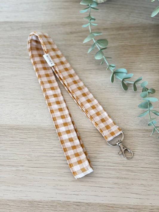 Lanyard VICHY CARAMELO hecho artesanalmente en España.