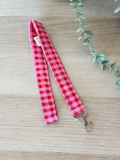 Lanyard VICHY FRESITA hecho artesanalmente en España.