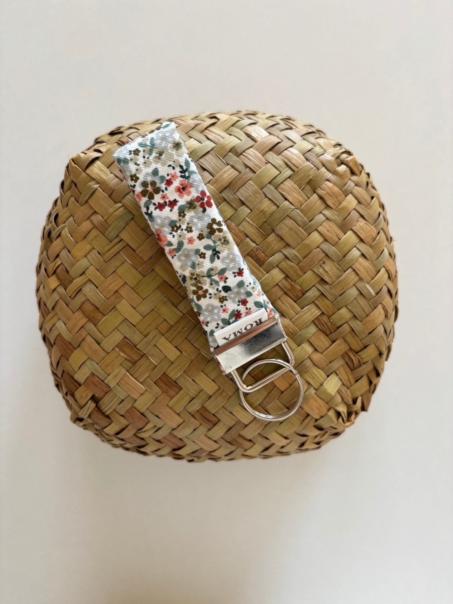 Llavero MARTINA hecho artesanalmente en España.