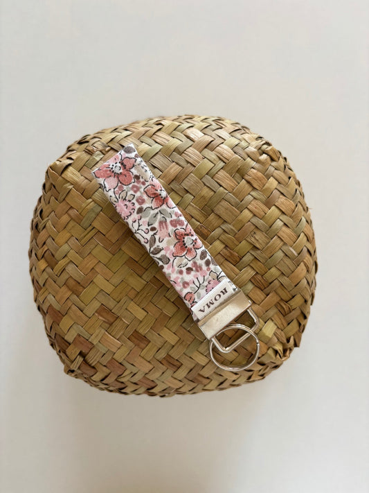 Llavero NOA hecho artesanalmente en España.