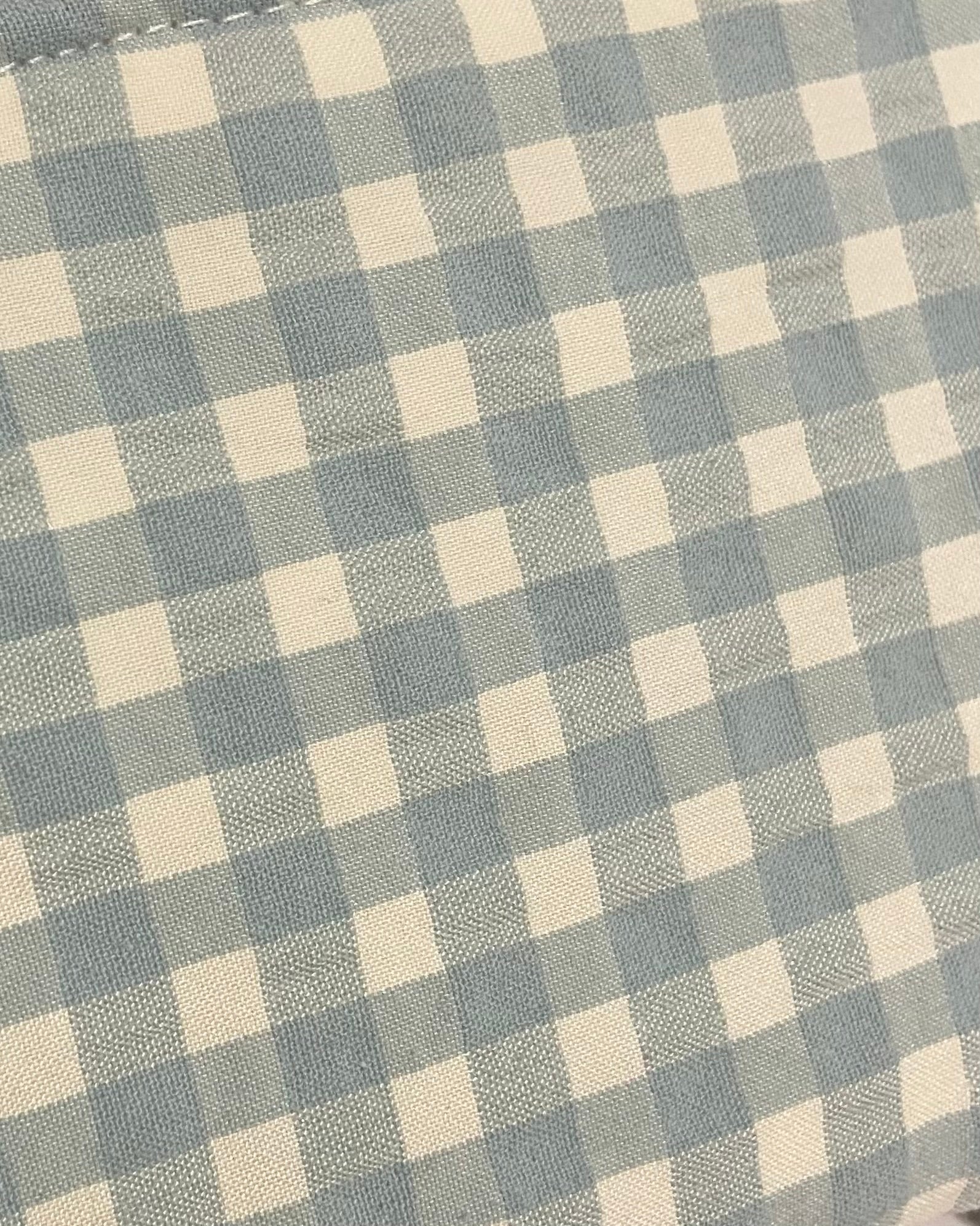 Llavero VICHY AZUL AQUA hecho artesanalmente en España.