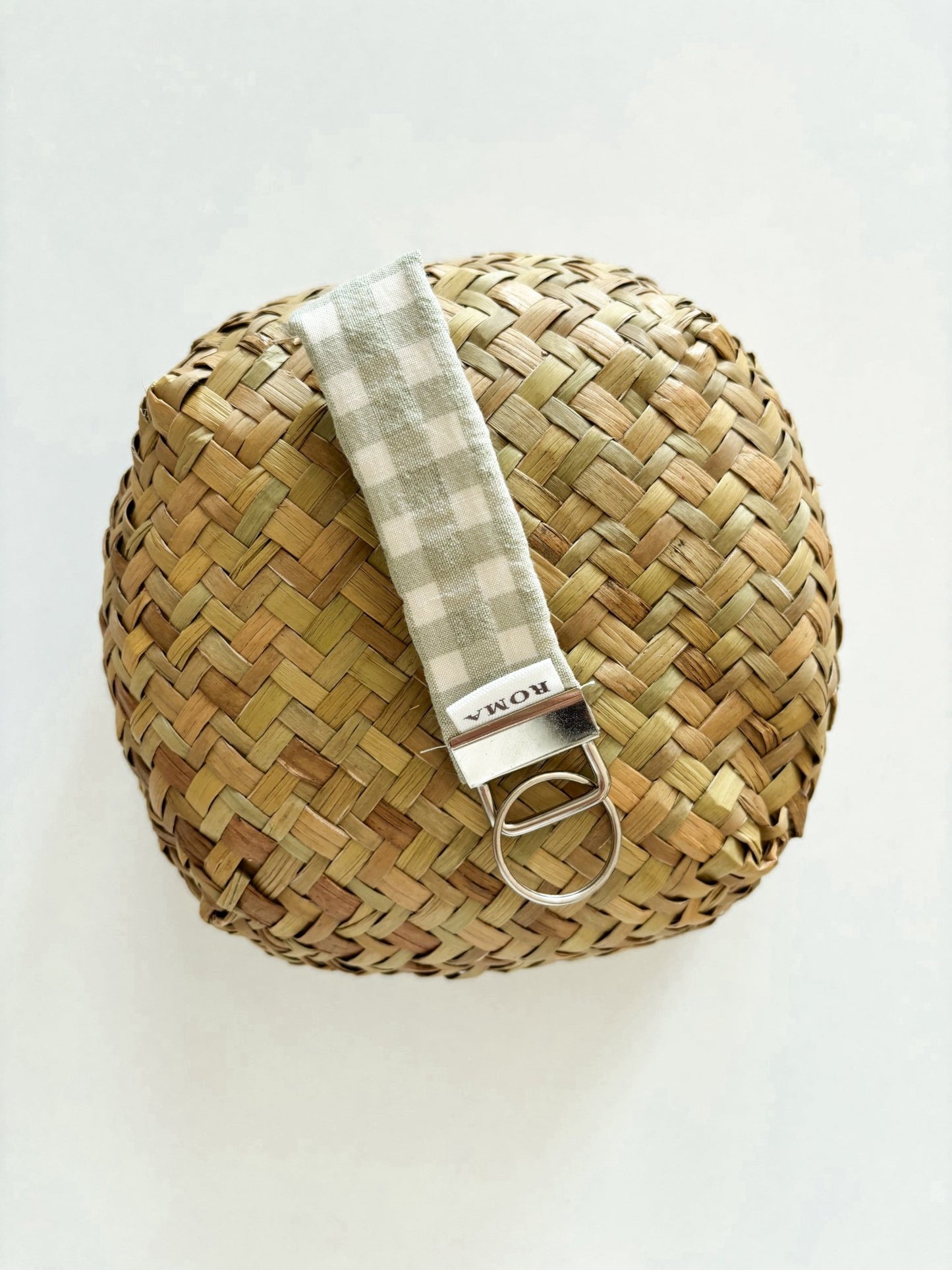 Llavero VICHY VERDE hecho artesanalmente en España.