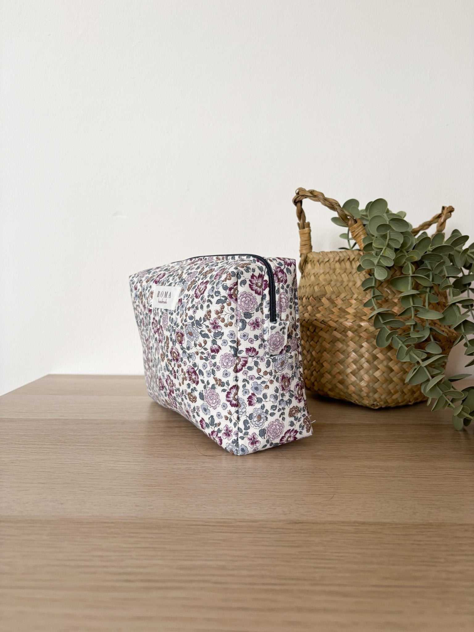 Neceser EMMA hecho artesanalmente en España.