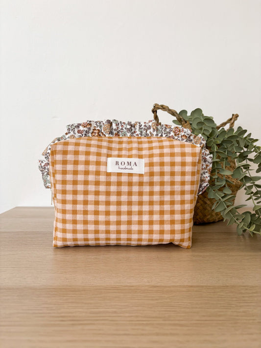 Neceser VICHY CARAMELO + volante BRUNA hecho artesanalmente en España.