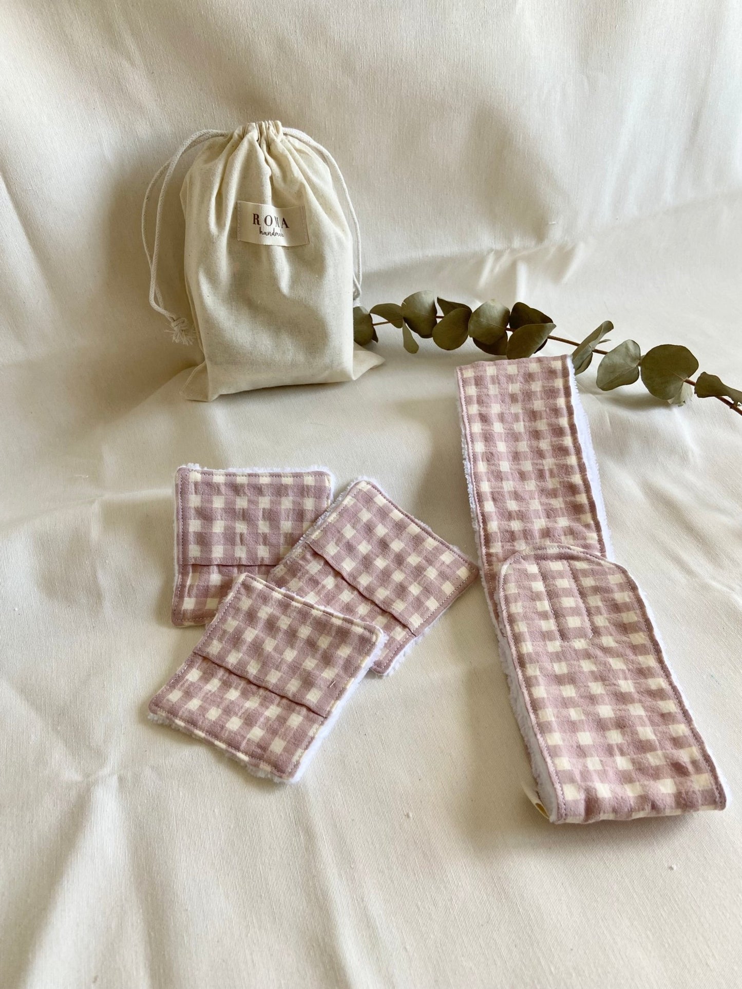 Pack Skincare reutilizables VICHY ROSA hecho artesanalmente en España.