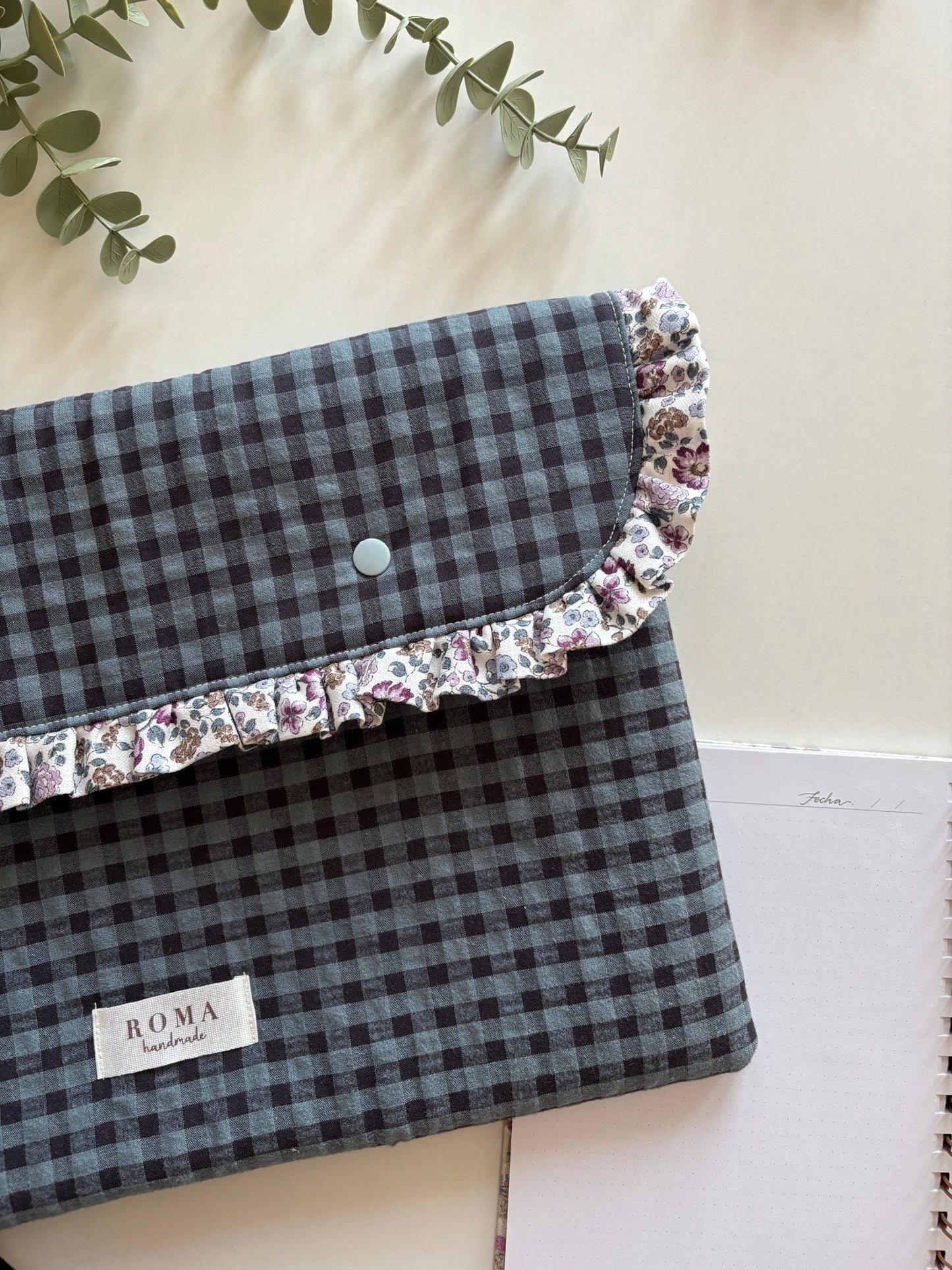 Portadocumentos VICHY MARINO hecho artesanalmente en España.